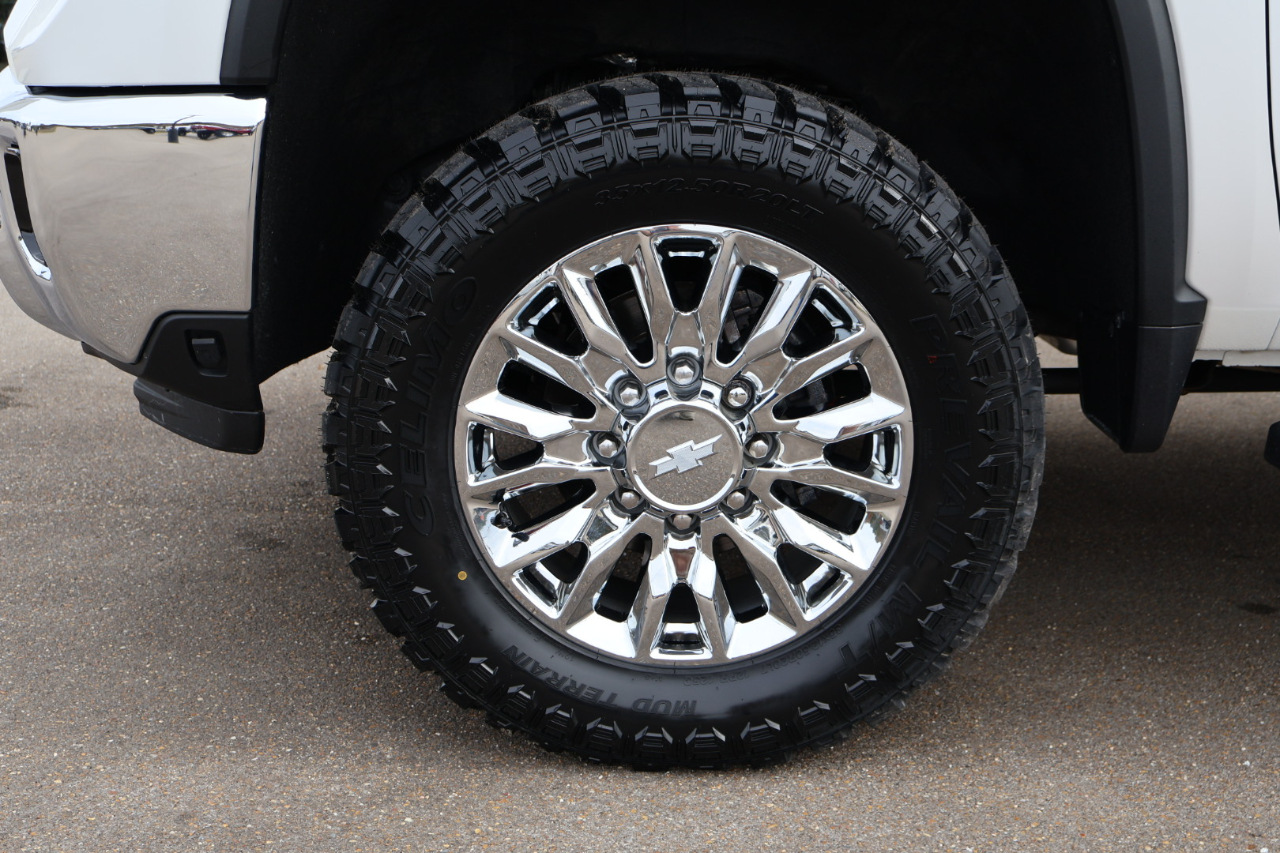 Chevrolet Silverado 3500HD 4WD Crew Cab 159" LTZ 2024