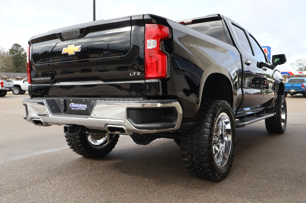 Chevrolet Silverado 1500 4WD Crew Cab 147" LTZ 2021