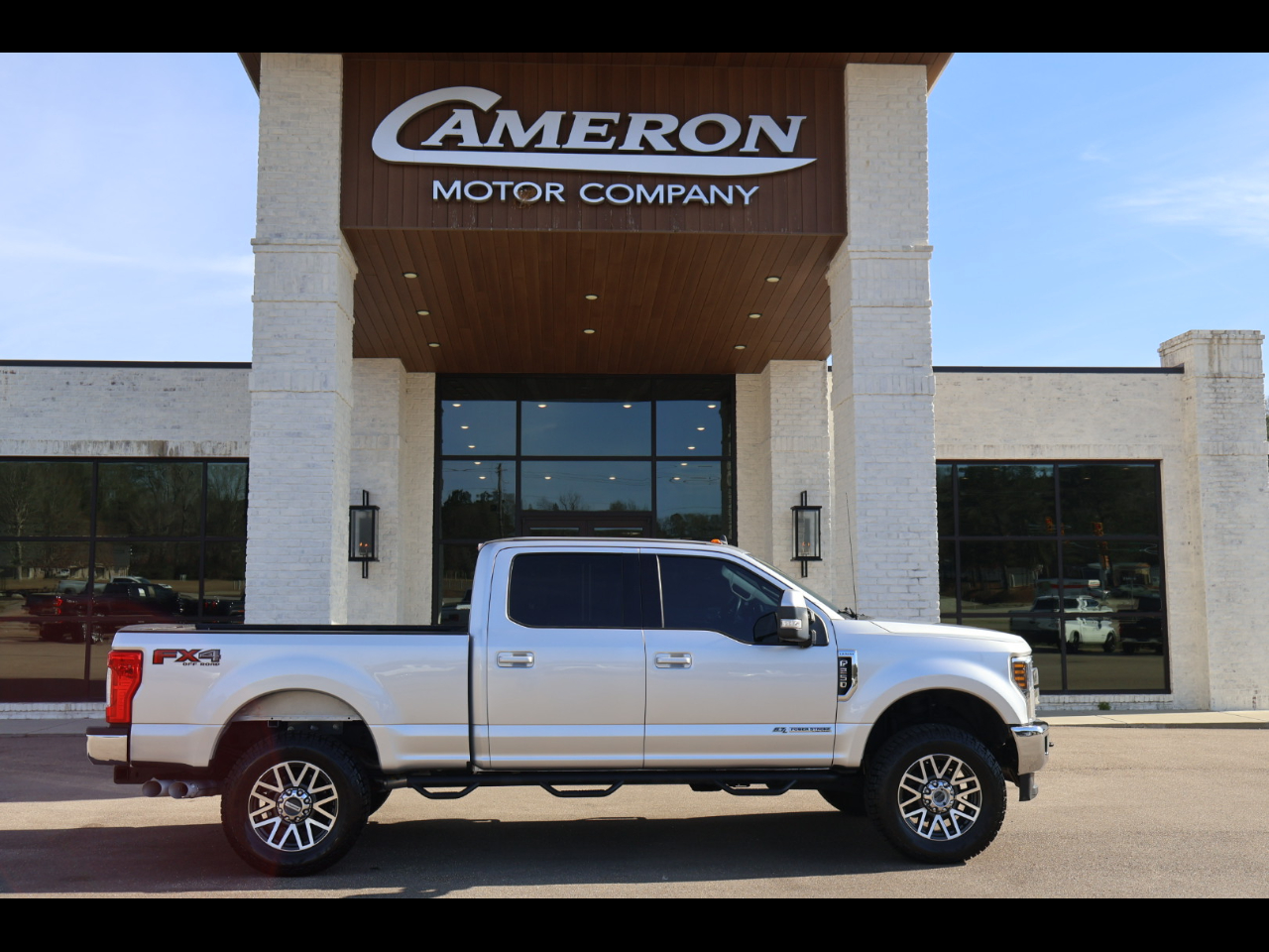 2019 Ford F250SD Lariat Crew Cab 4WD