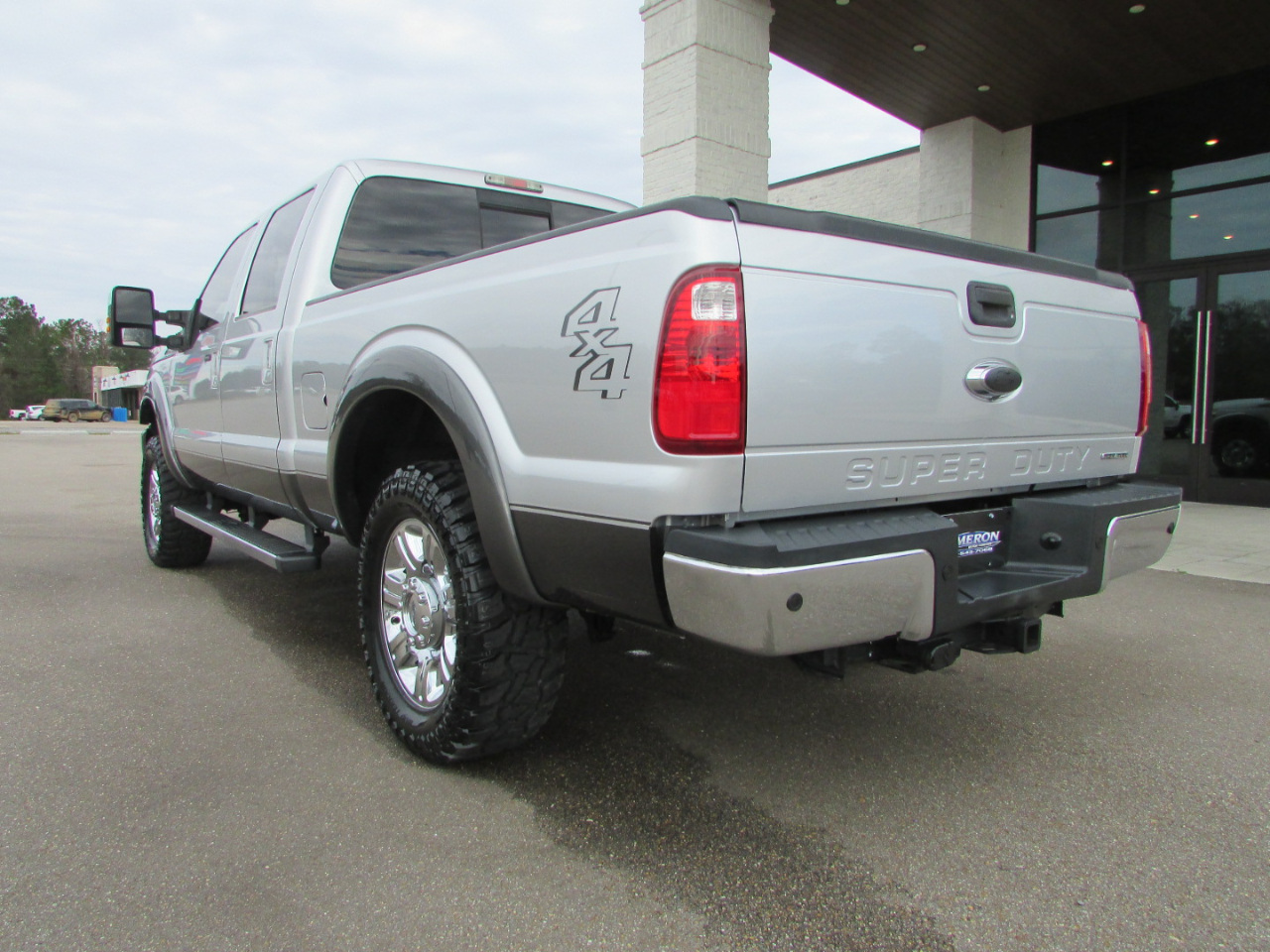 Ford F250SD Lariat Crew Cab 4WD 2016