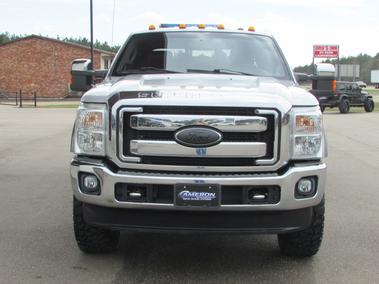 Ford F250SD Lariat Crew Cab 4WD 2016