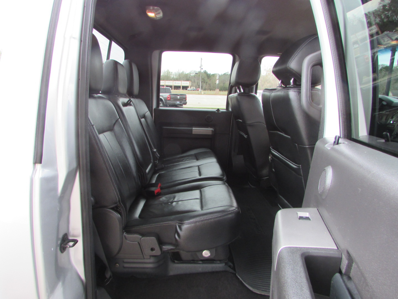 Ford F250SD Lariat Crew Cab 4WD 2016