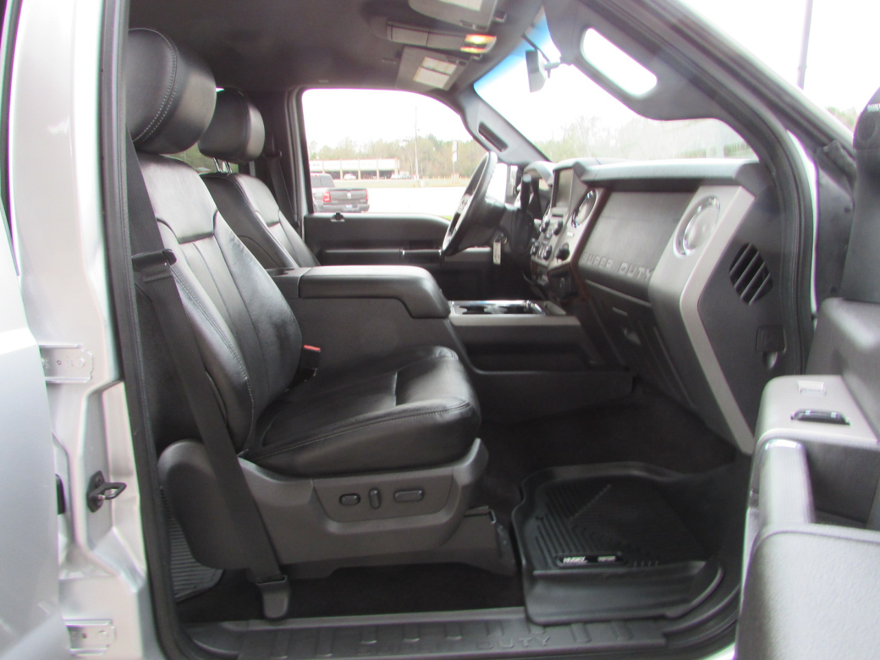 Ford F250SD Lariat Crew Cab 4WD 2016