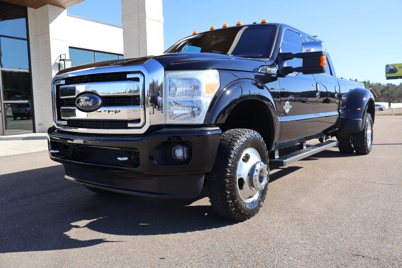 Ford F350SD Platinum Crew Cab 4WD DRW 2016