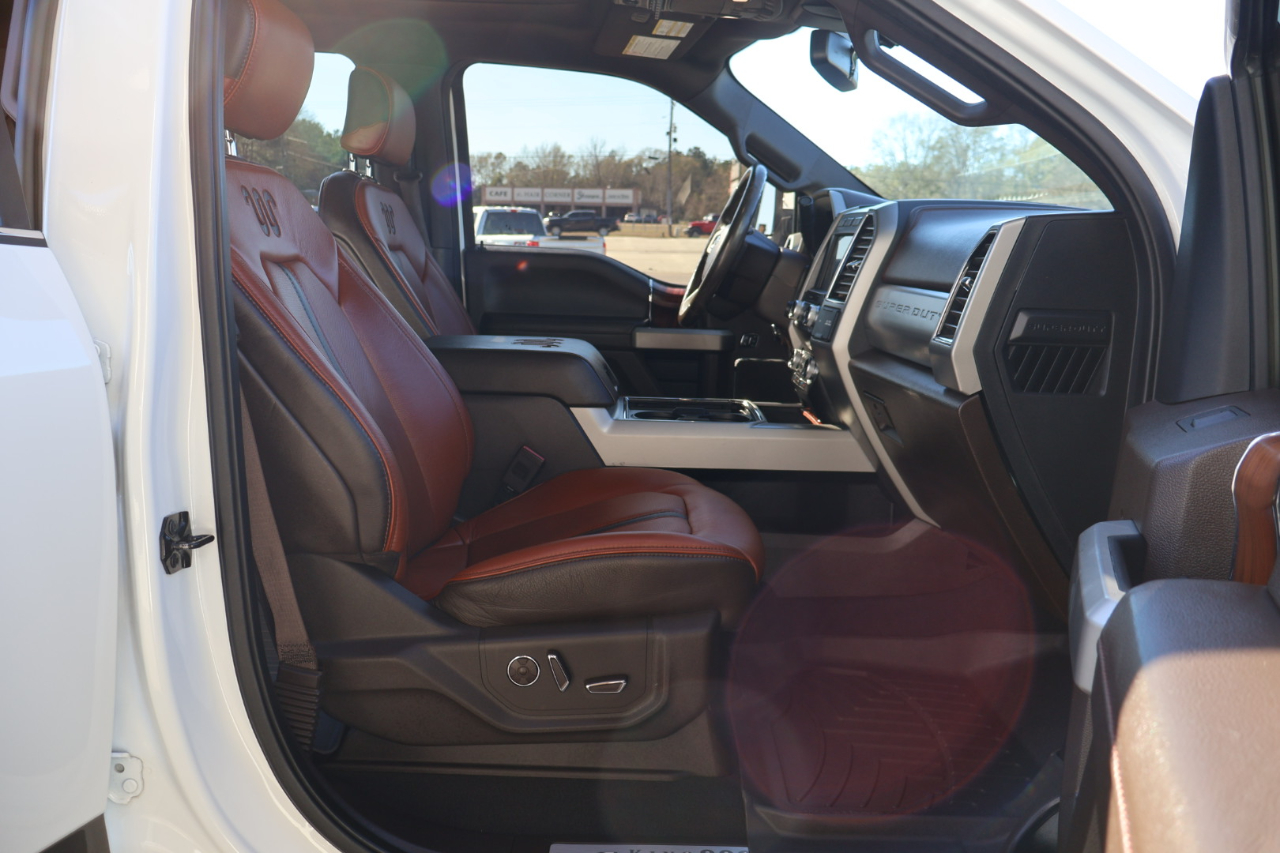 Ford F-450 SD King Ranch Crew Cab DRW 4WD 2020