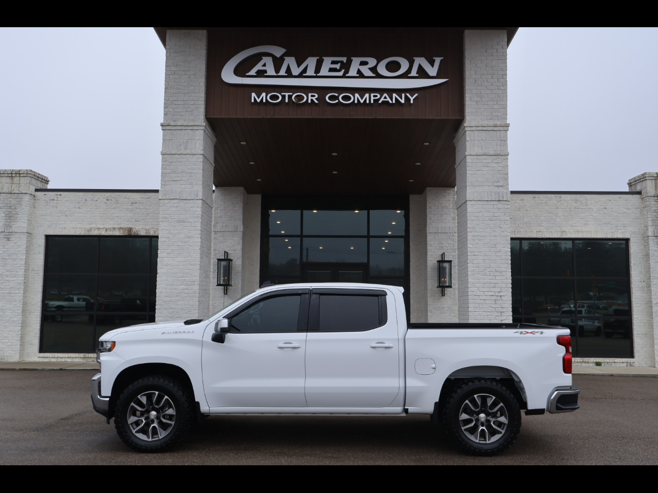 2021 Chevrolet Silverado 1500 4WD Crew Cab 147" LT w/1LT