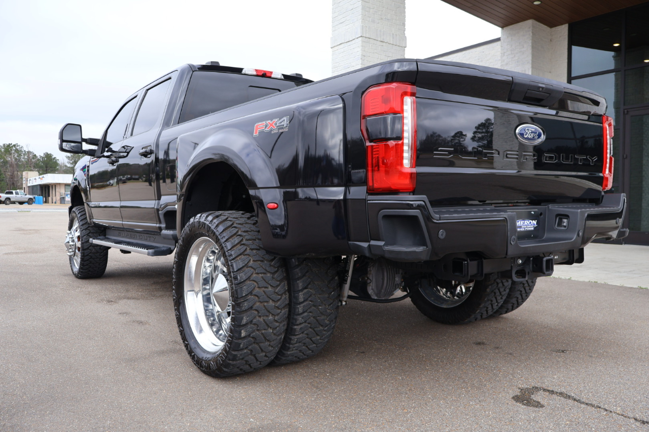 Ford F-350 SD Lariat Crew Cab DRW 4WD 2020