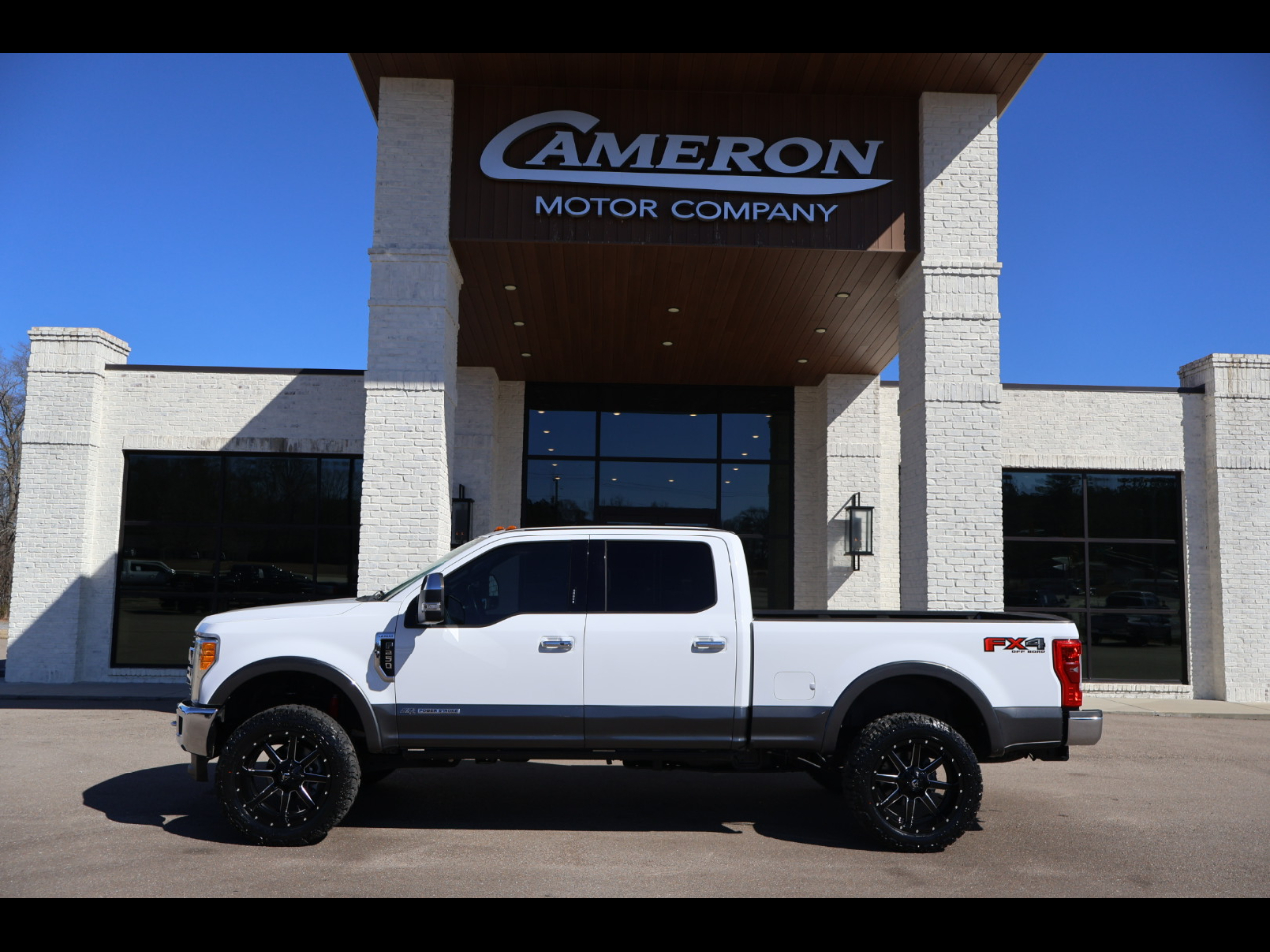2017 Ford F-250 SD Lariat Crew Cab 4WD