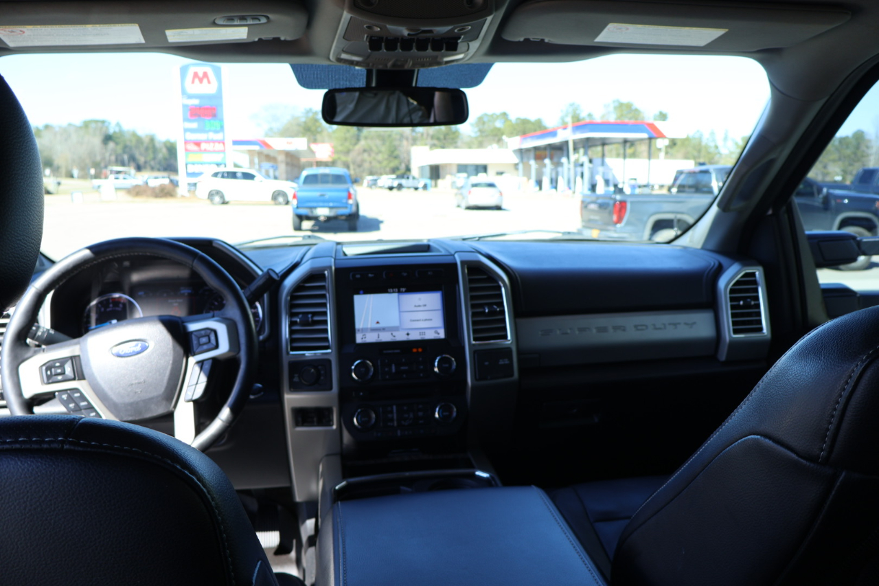 Ford F-250 SD Lariat Crew Cab 4WD 2017