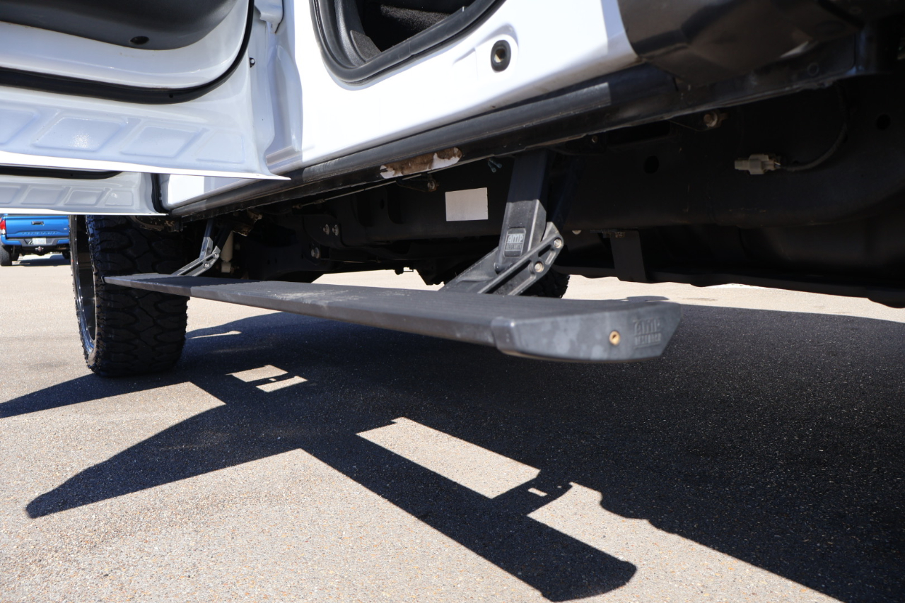 Ford F-250 SD Lariat Crew Cab 4WD 2017