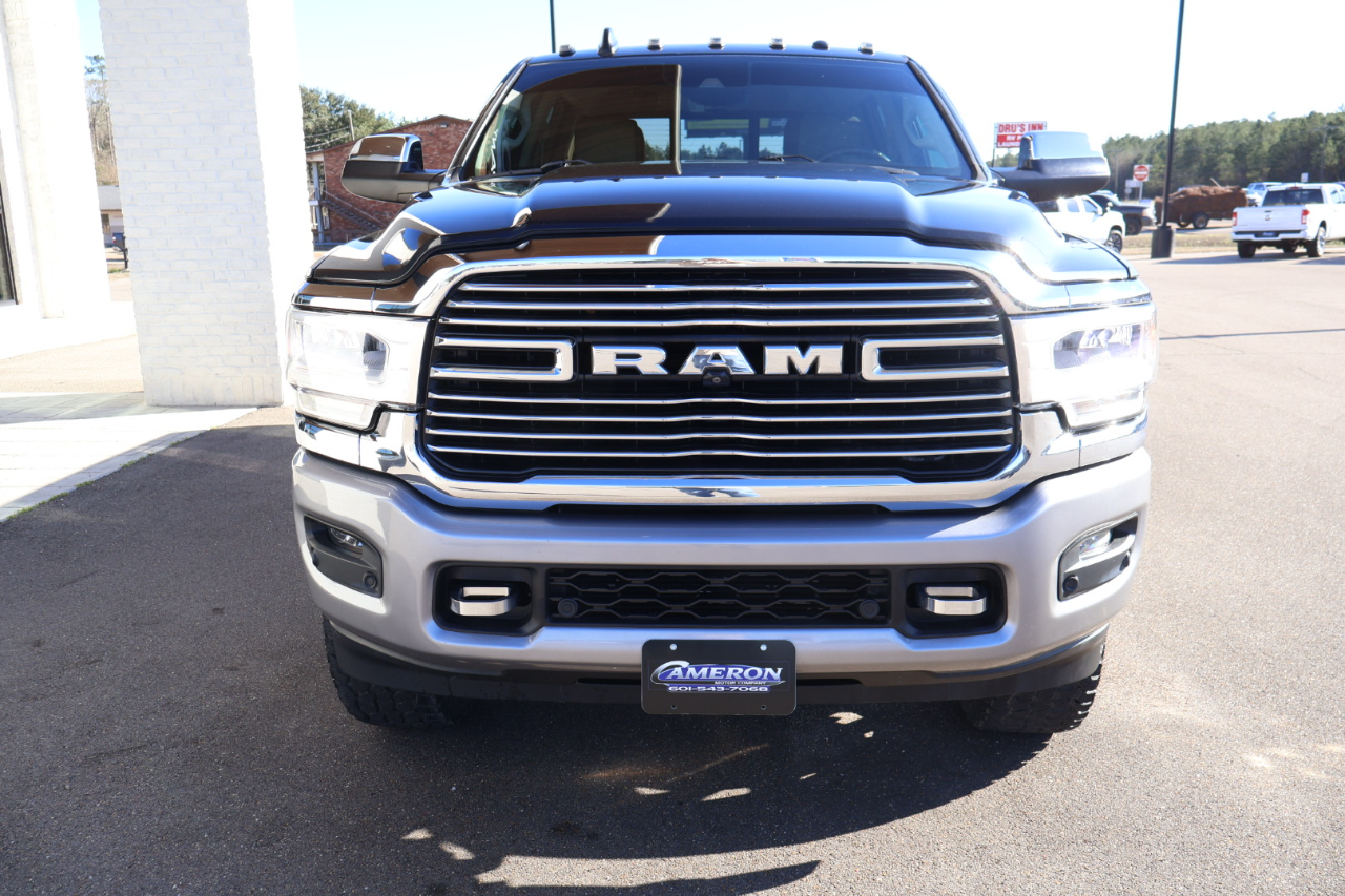 RAM 2500 Laramie Crew Cab 4WD 2021