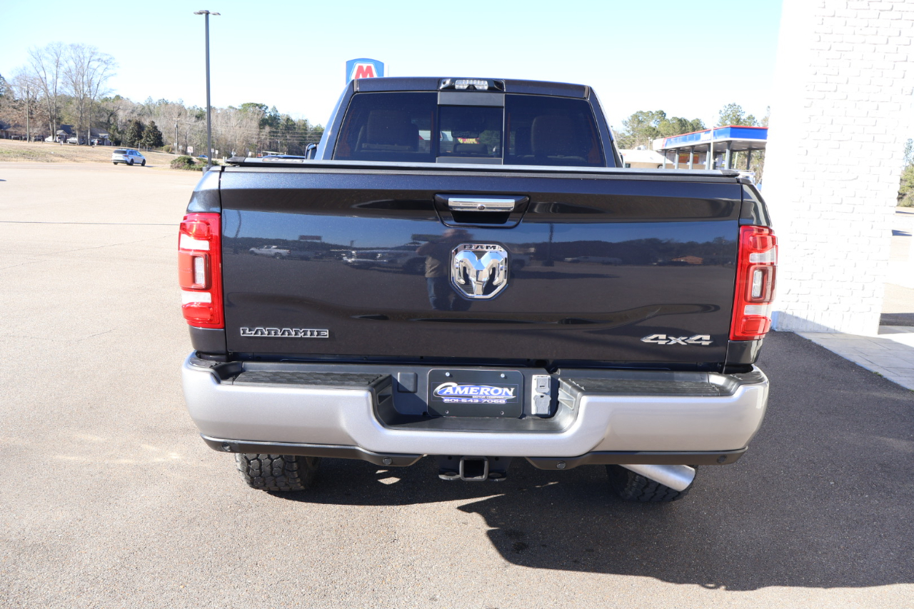 RAM 2500 Laramie Crew Cab 4WD 2021