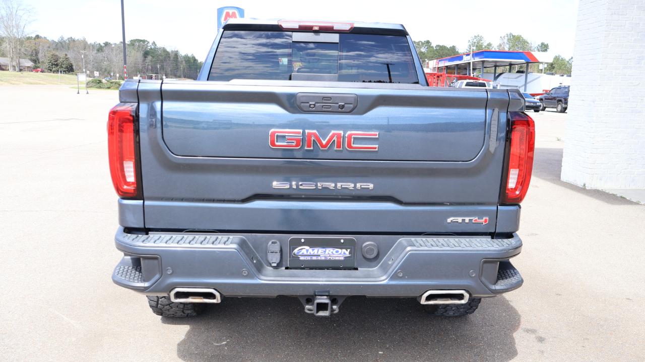 GMC Sierra 1500 4WD Crew Cab 147" AT4 2019