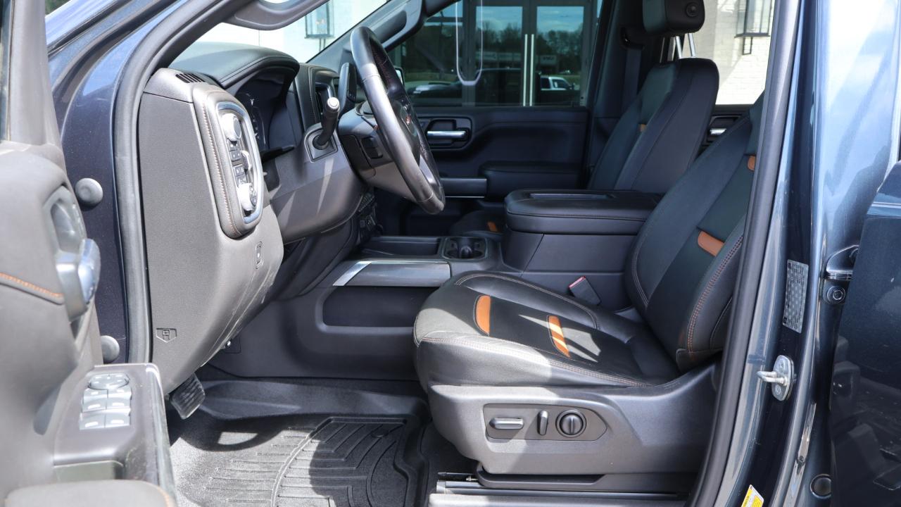 GMC Sierra 1500 4WD Crew Cab 147" AT4 2019