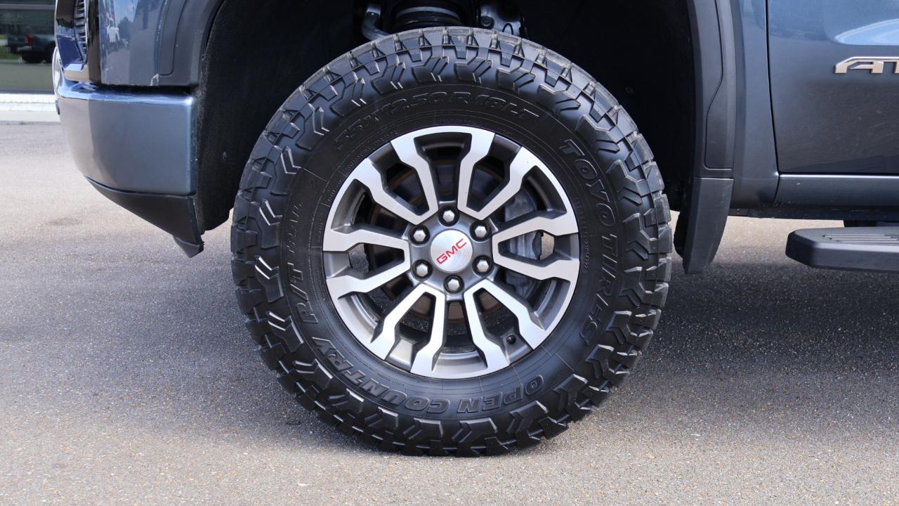 GMC Sierra 1500 4WD Crew Cab 147" AT4 2019