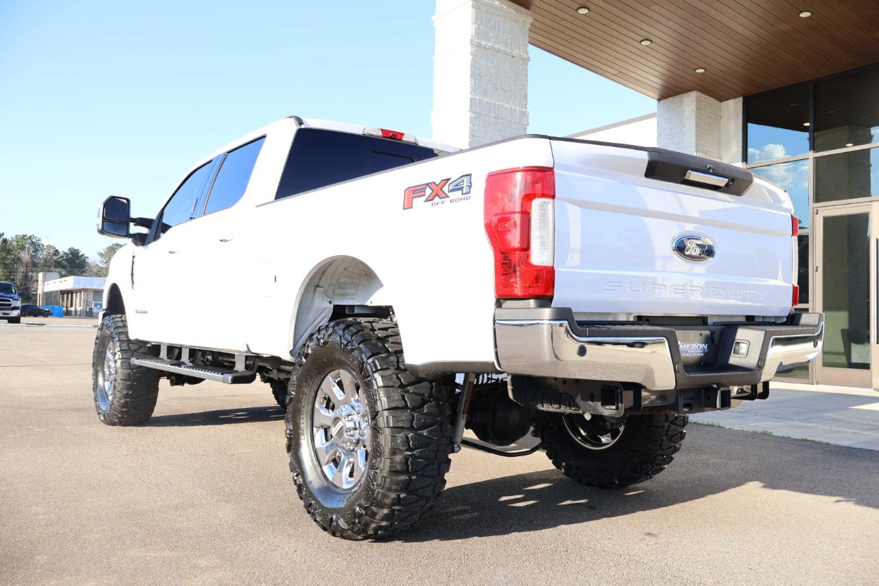 Ford F250SD Lariat Crew Cab 4WD 2019