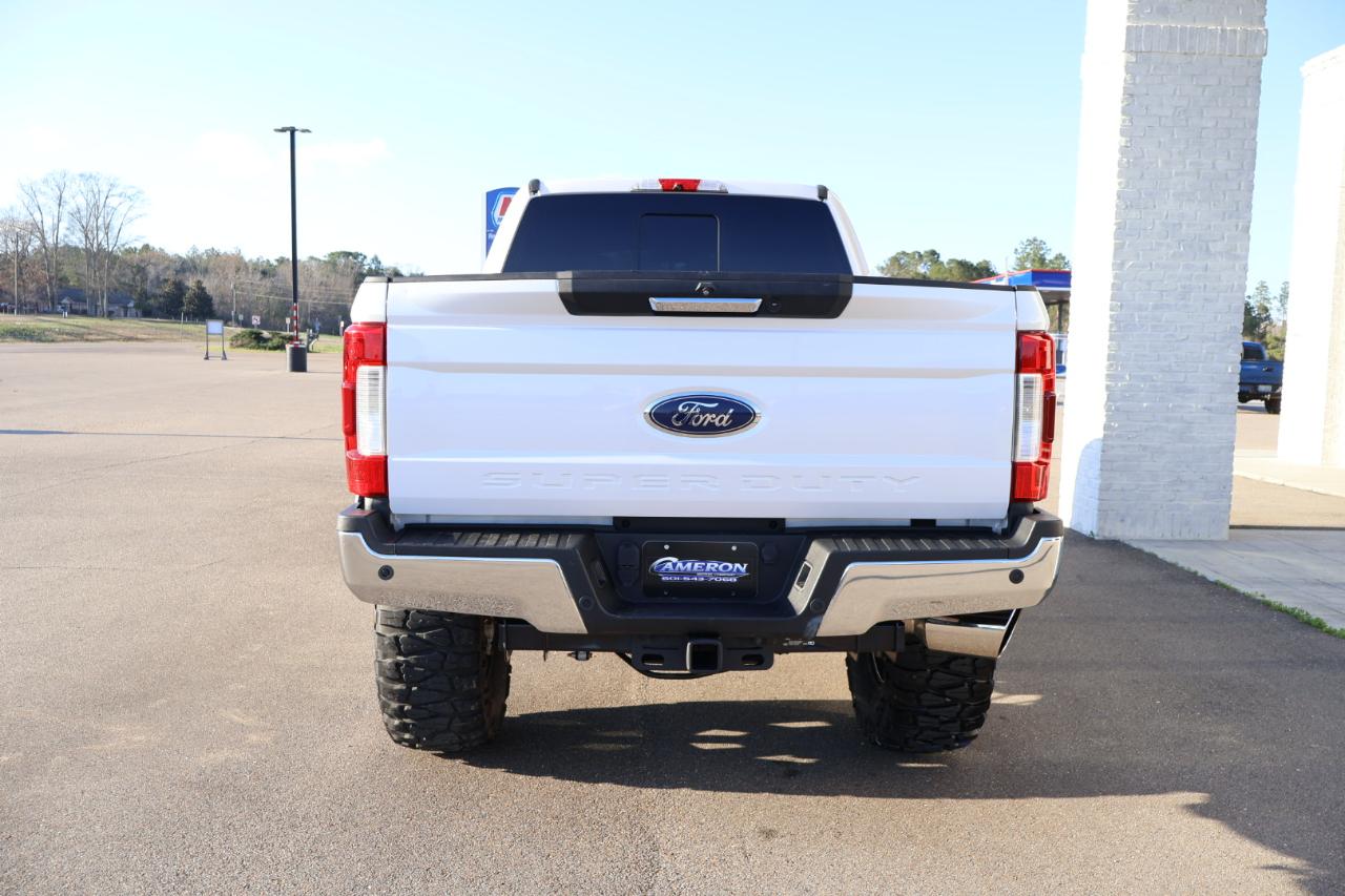 Ford F250SD Lariat Crew Cab 4WD 2019