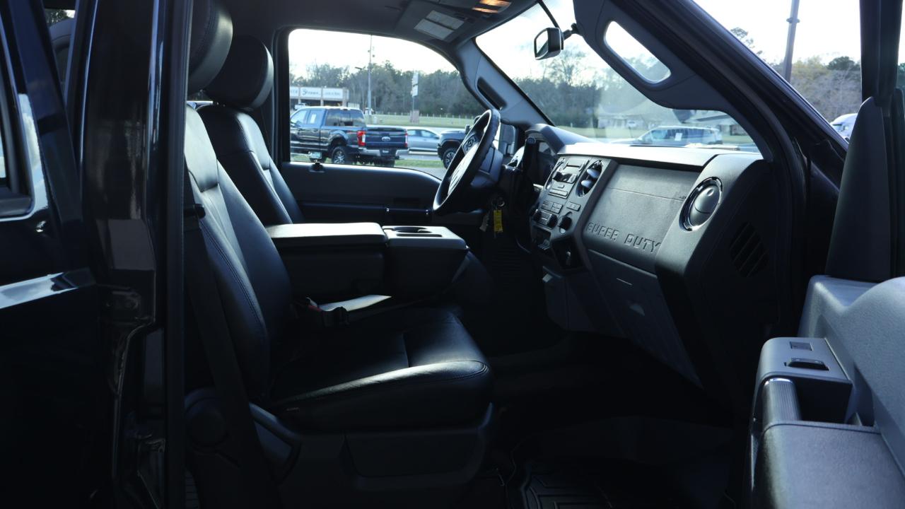 Ford F250SD XLT Crew Cab 4WD 2015