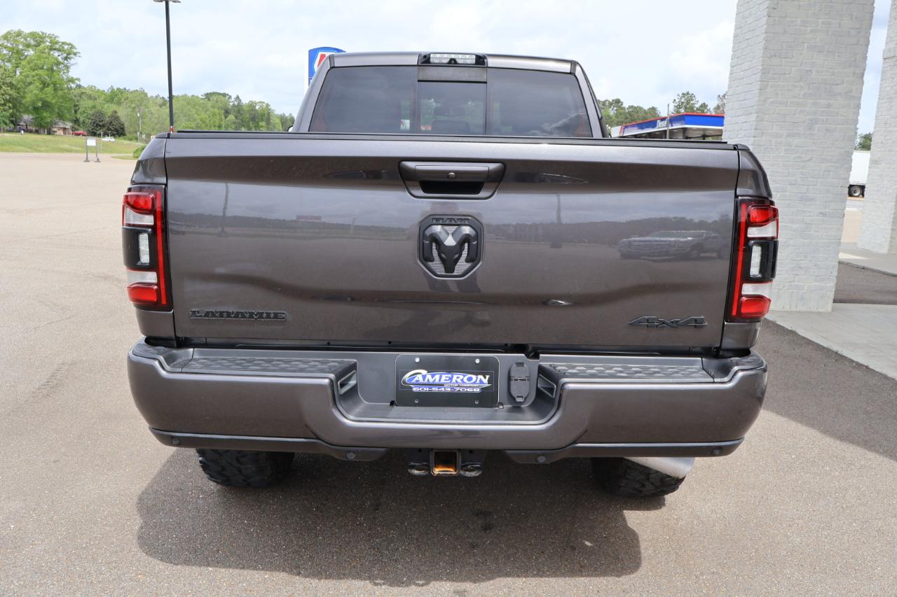 RAM 2500 Laramie 4x4 Crew Cab 6'4" Box 2020