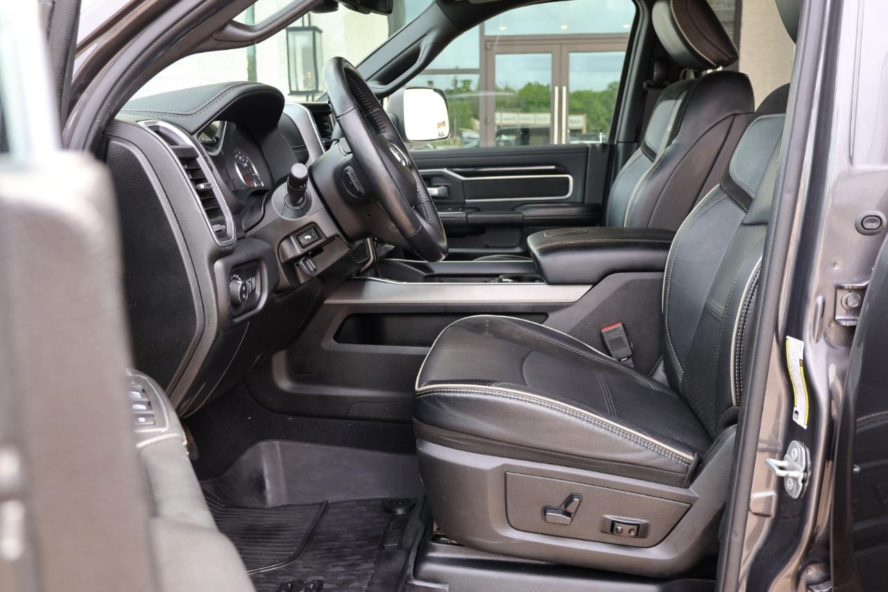 RAM 2500 Laramie 4x4 Crew Cab 6'4" Box 2020