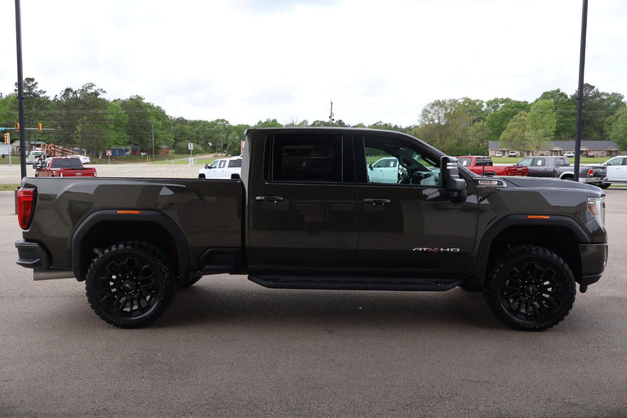 GMC Sierra 2500HD 4WD Crew Cab 159" AT4 2023