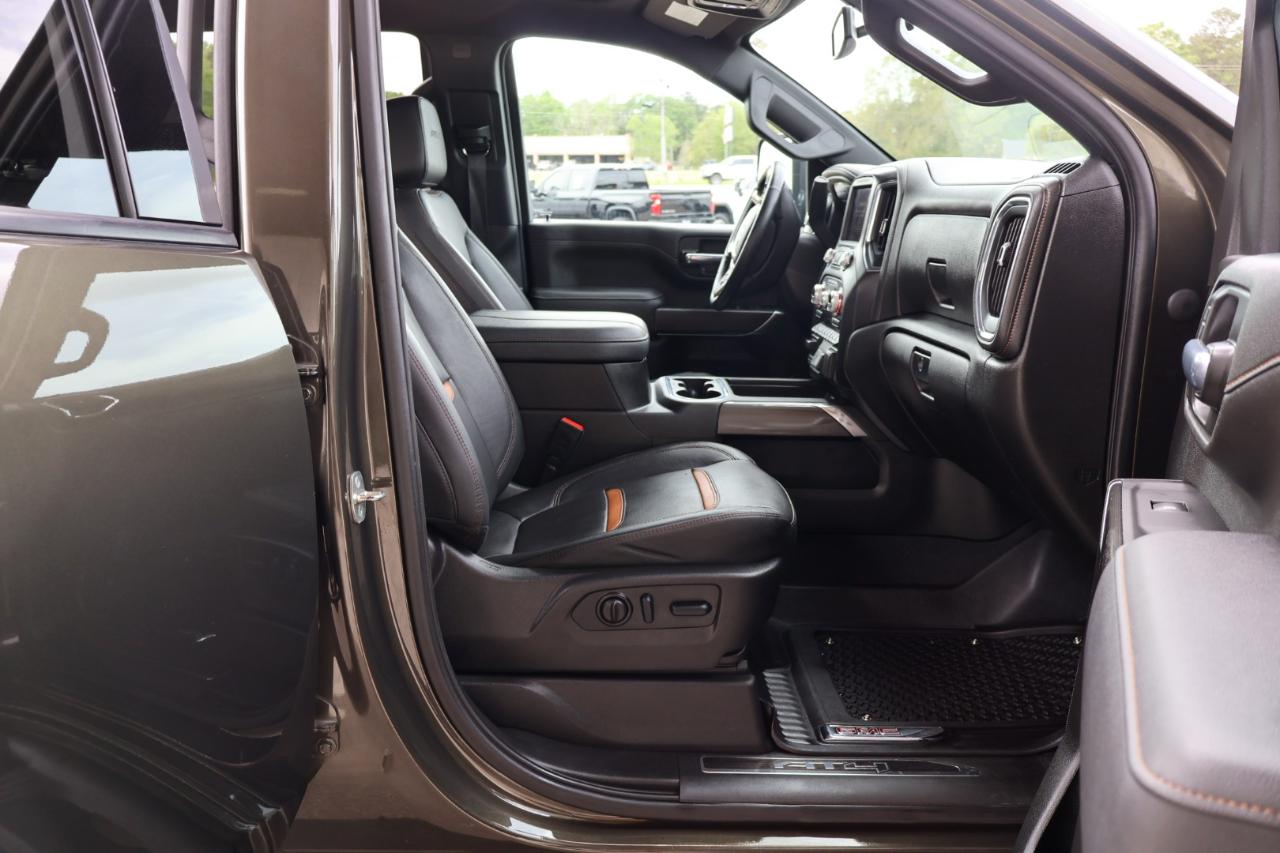 GMC Sierra 2500HD 4WD Crew Cab 159" AT4 2023