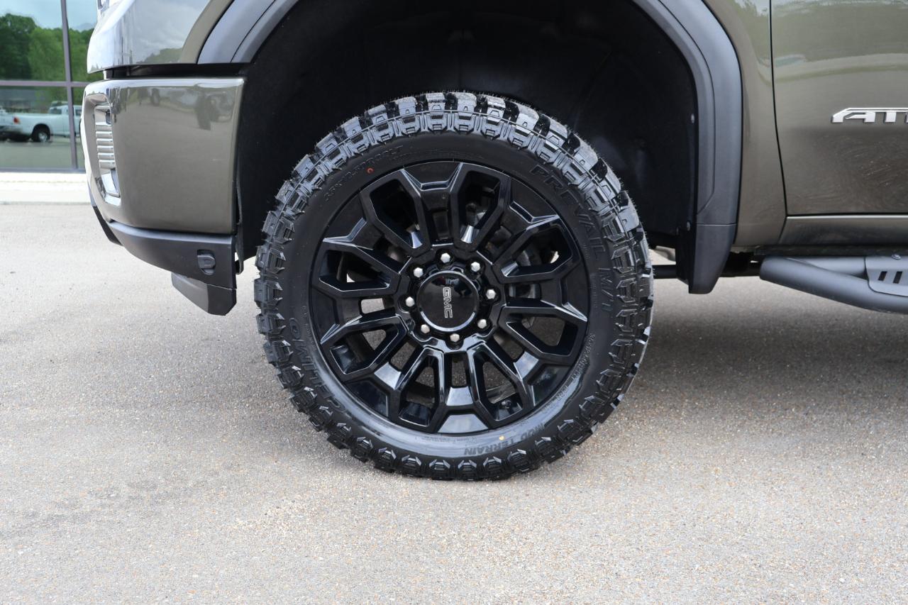 GMC Sierra 2500HD 4WD Crew Cab 159" AT4 2023