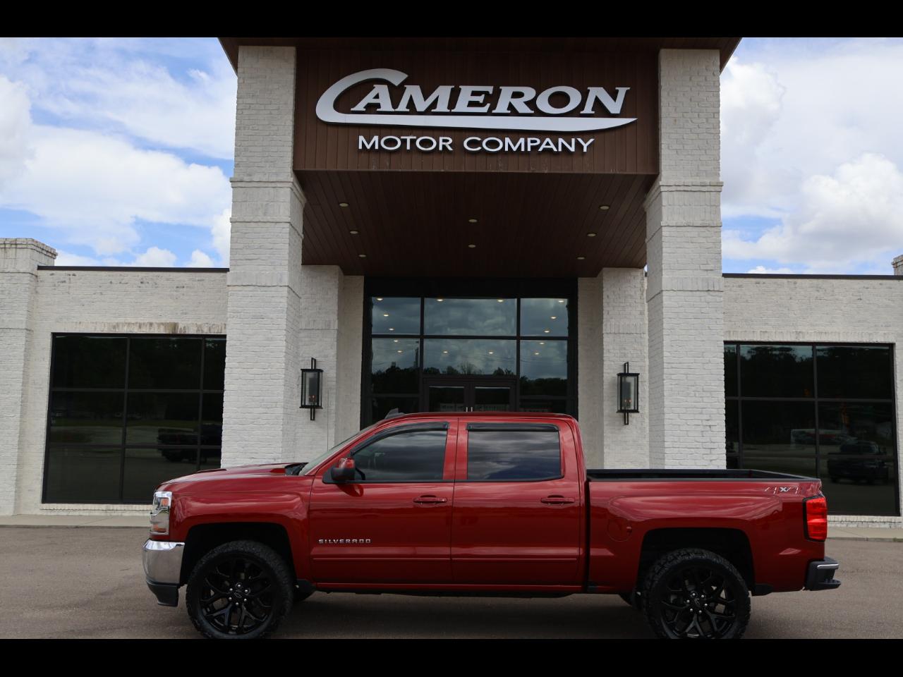 Chevrolet Silverado 1500 4WD Crew Cab 143.5" LT w/1LT 2018