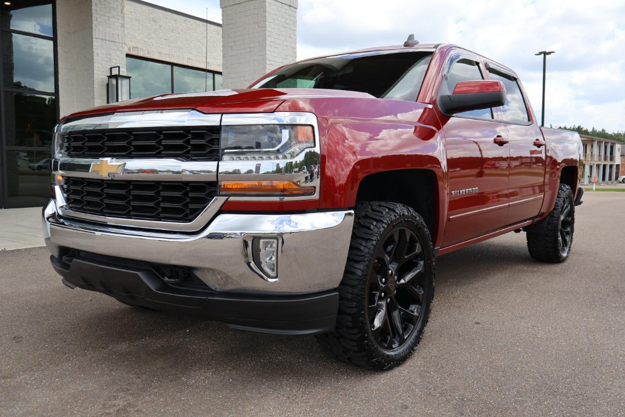 Chevrolet Silverado 1500 4WD Crew Cab 143.5" LT w/1LT 2018