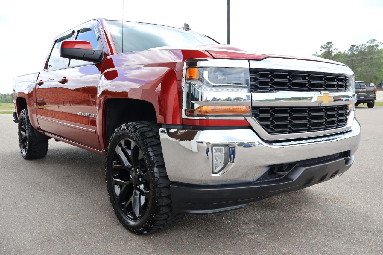 Chevrolet Silverado 1500 4WD Crew Cab 143.5" LT w/1LT 2018