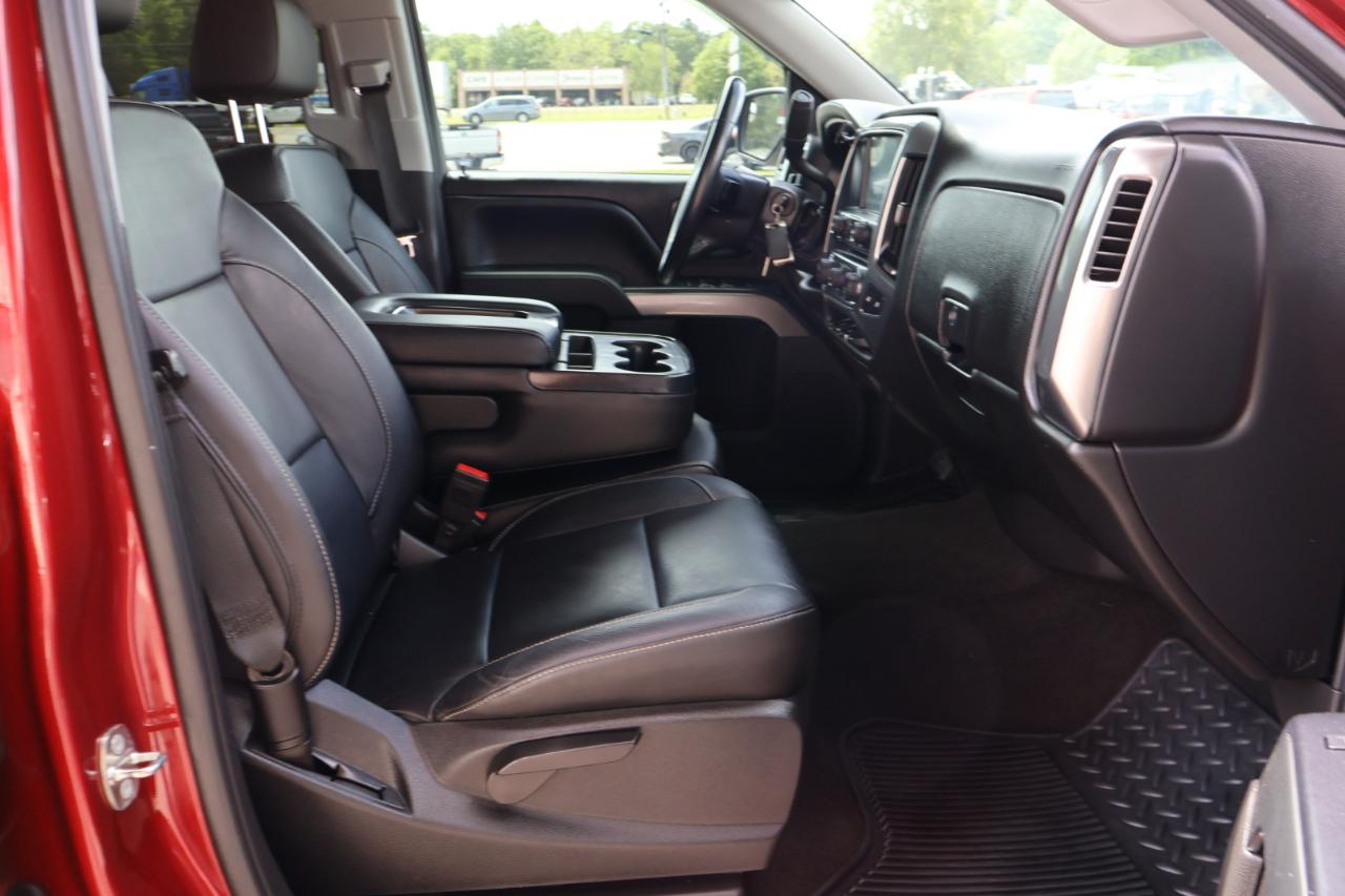 Chevrolet Silverado 1500 4WD Crew Cab 143.5" LT w/1LT 2018