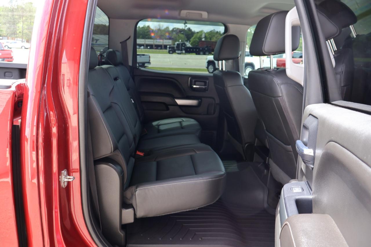 Chevrolet Silverado 1500 4WD Crew Cab 143.5" LT w/1LT 2018