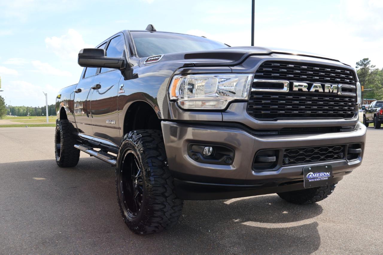 RAM 2500 Big Horn 4x4 Crew Cab 6'4" Box 2022