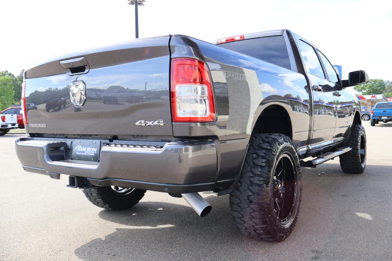 RAM 2500 Big Horn 4x4 Crew Cab 6'4" Box 2022