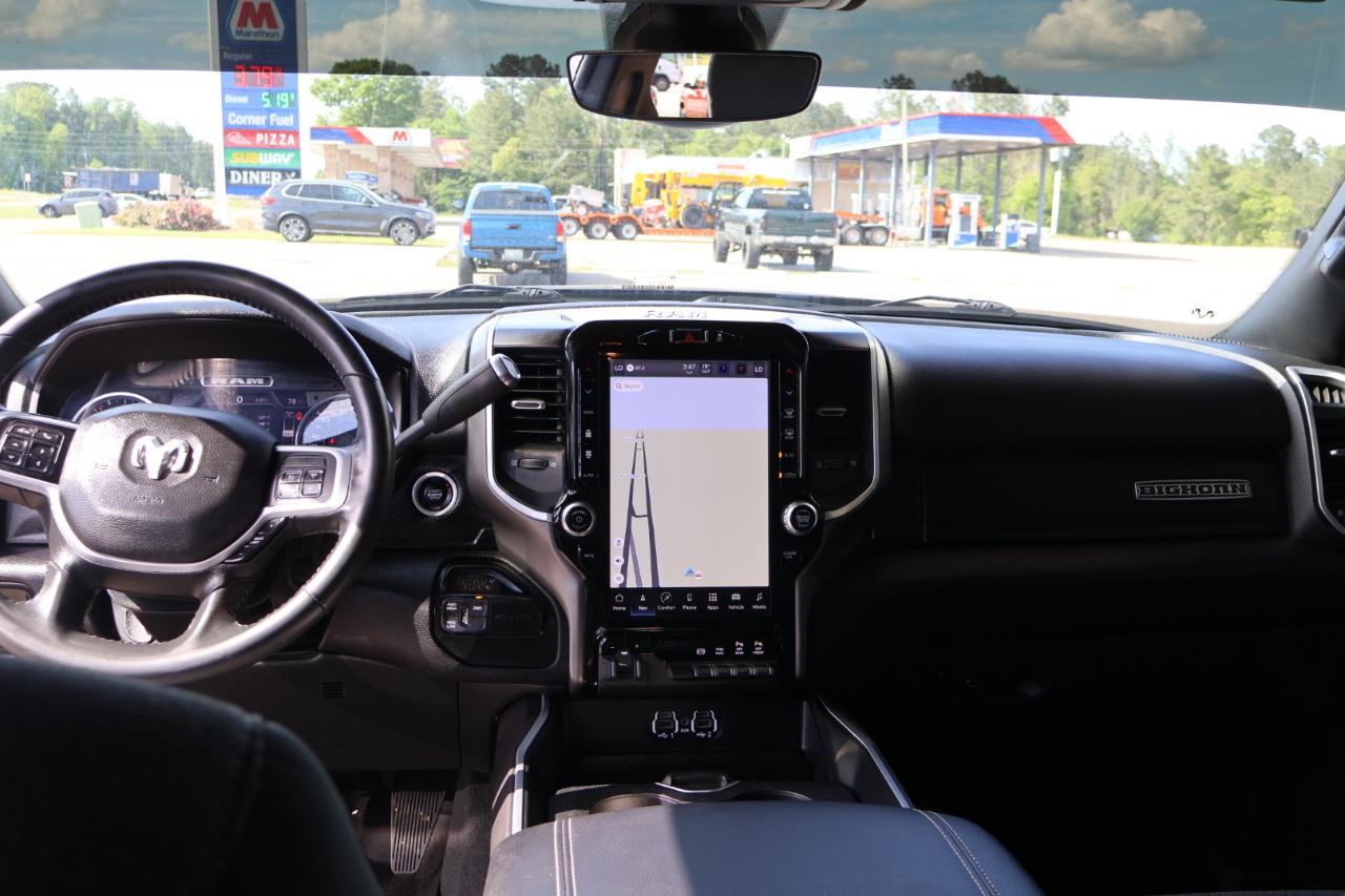 RAM 2500 Big Horn 4x4 Crew Cab 6'4" Box 2022