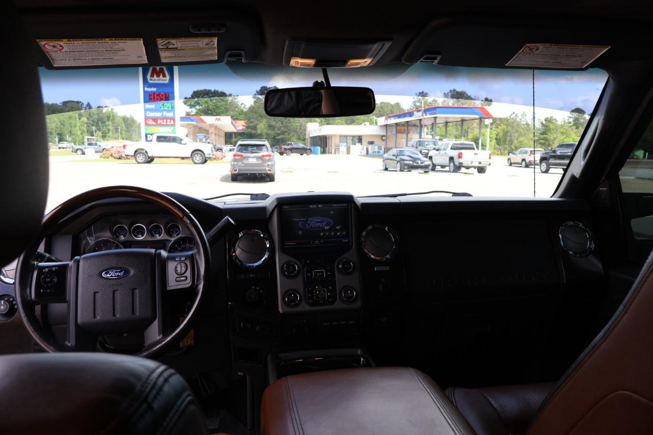 Ford F250SD Platinum Crew Cab 4WD 2016