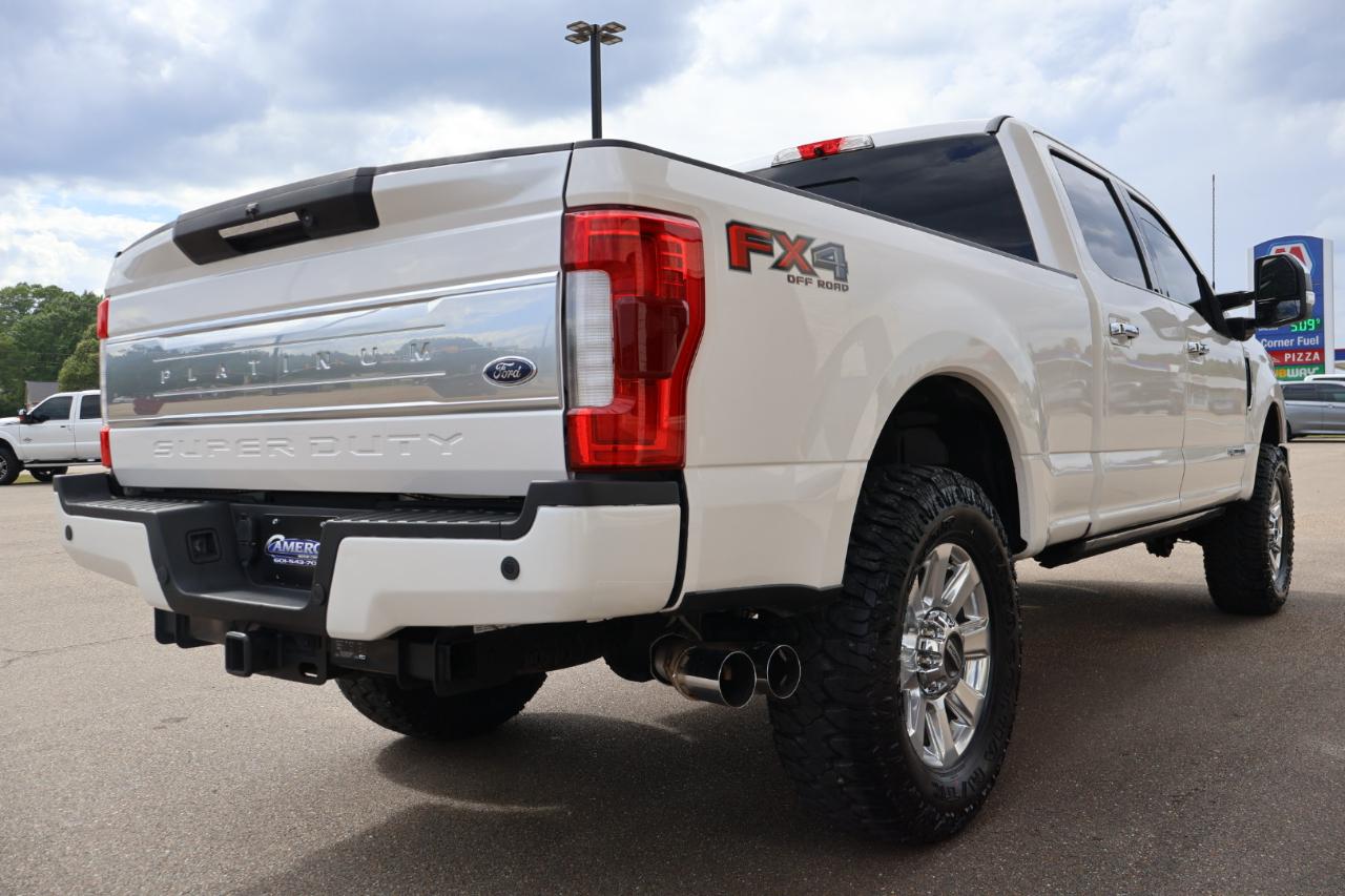 Ford F250SD Platinum Crew Cab 4WD 2019