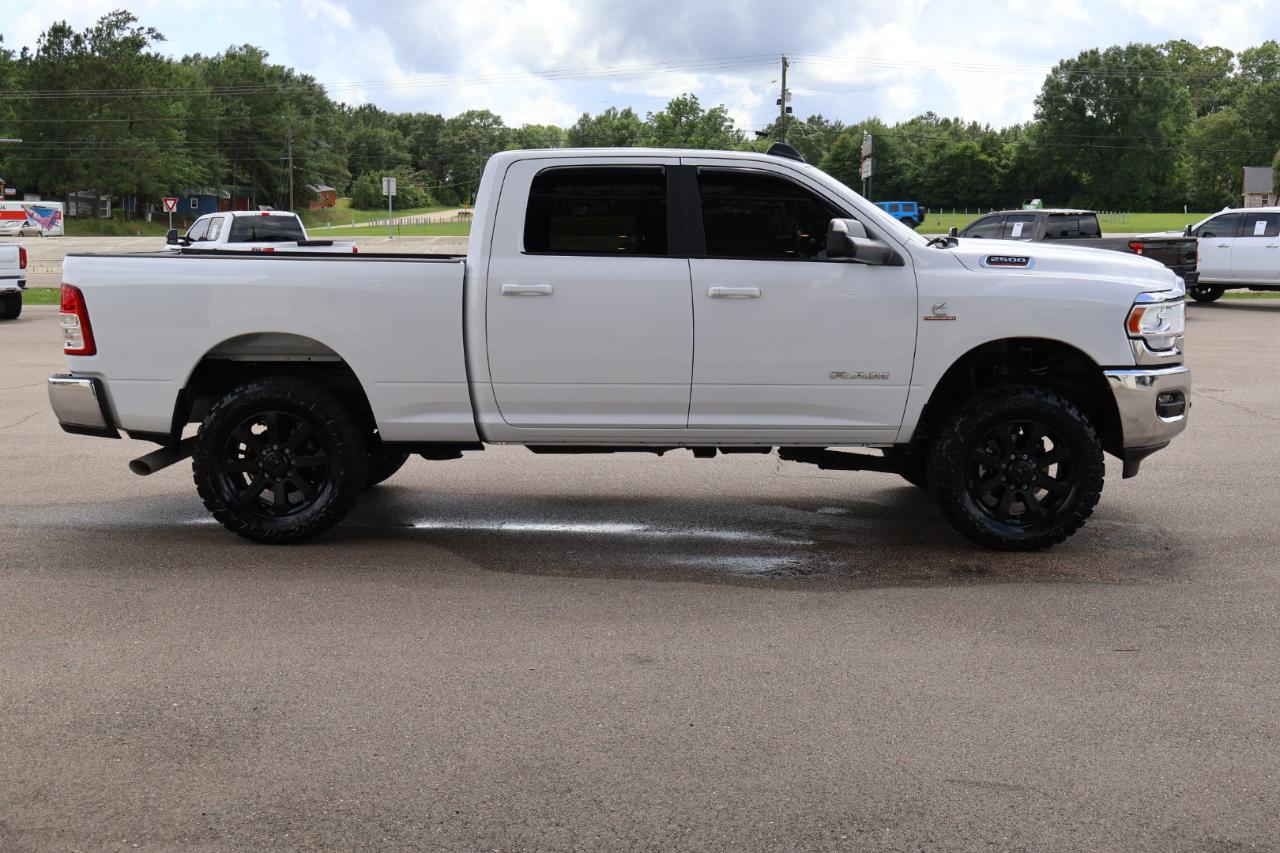 RAM 2500 Big Horn 4x4 Crew Cab 6'4" Box 2021