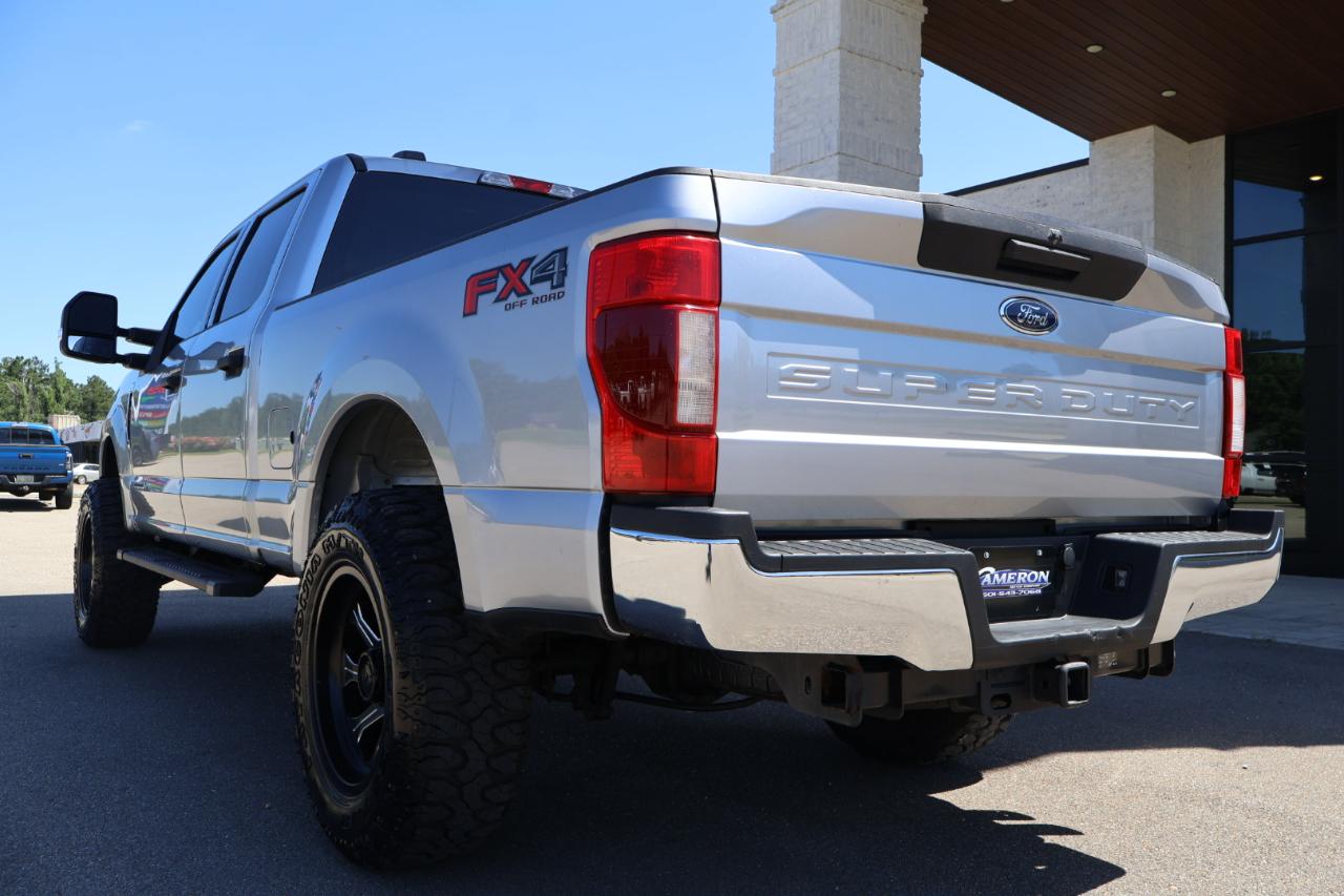 Ford F-250 SD XLT Crew Cab 4WD 2022