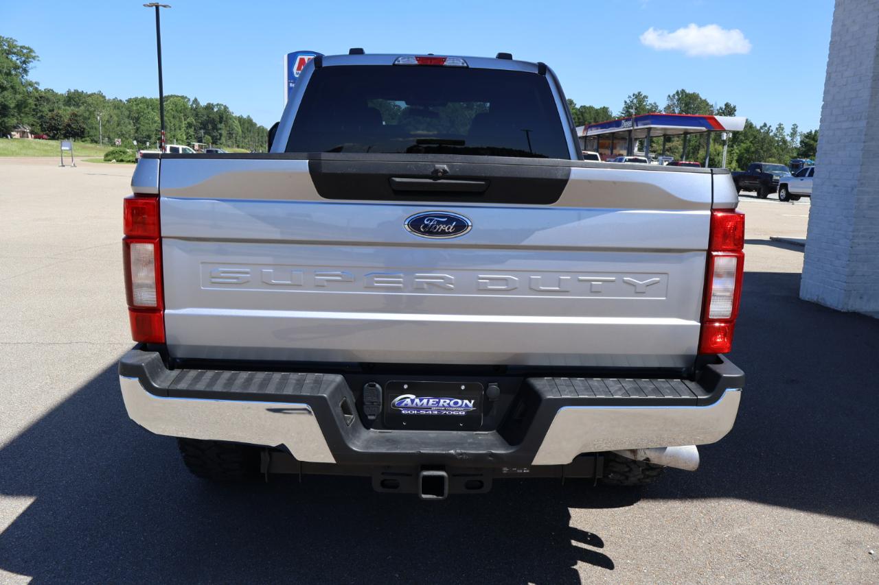 Ford F-250 SD XLT Crew Cab 4WD 2022