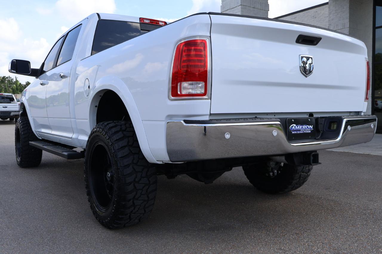 RAM 2500 Laramie 4x4 Crew Cab 6'4" Box 2017