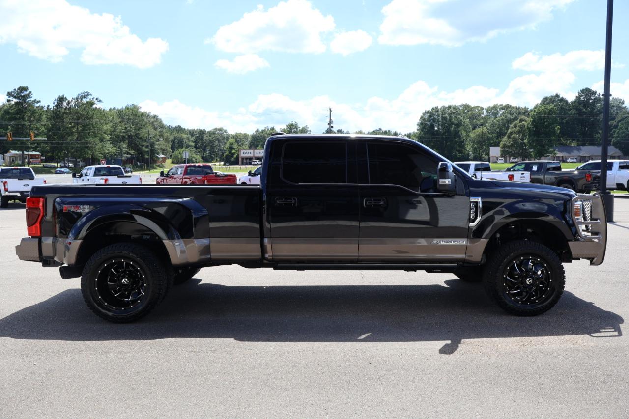 Ford F350SD King Ranch Crew Cab 4WD DRW 2021