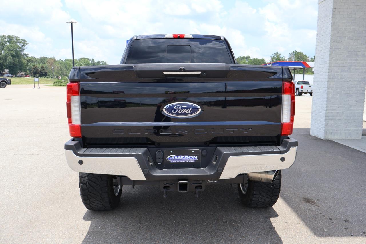 Ford F250SD Lariat Crew Cab 4WD 2019