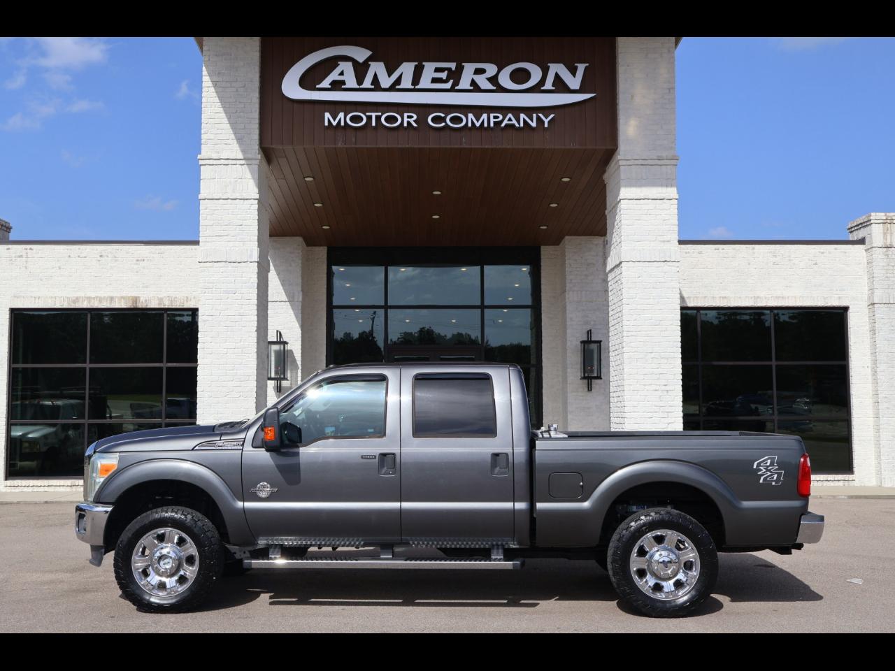 2015 Ford F250SD XLT Crew Cab 4WD