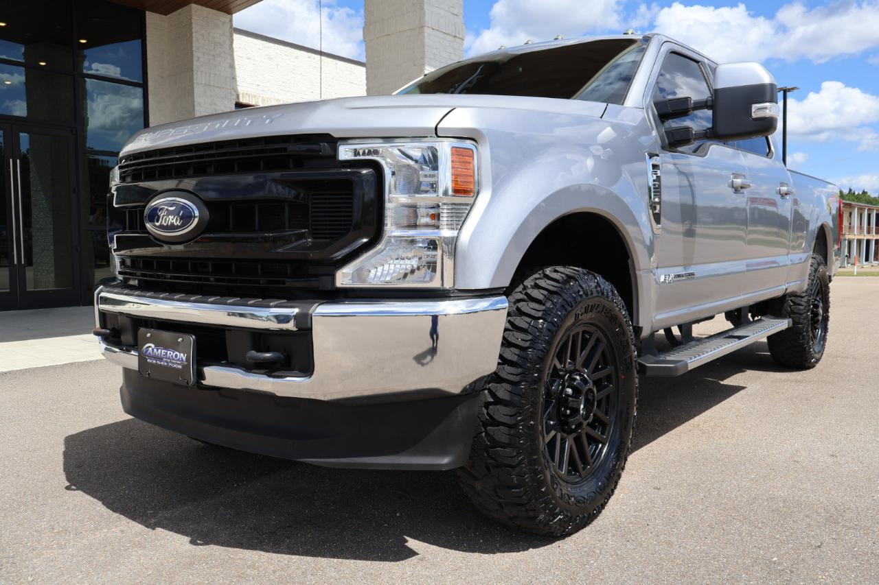 Ford F250SD XLT Crew Cab 4WD 2020