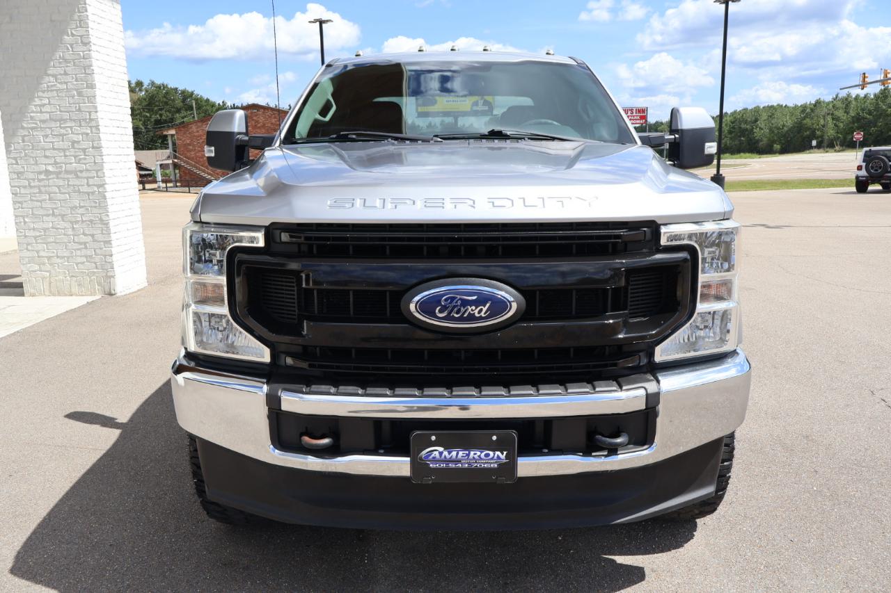 Ford F250SD XLT Crew Cab 4WD 2020