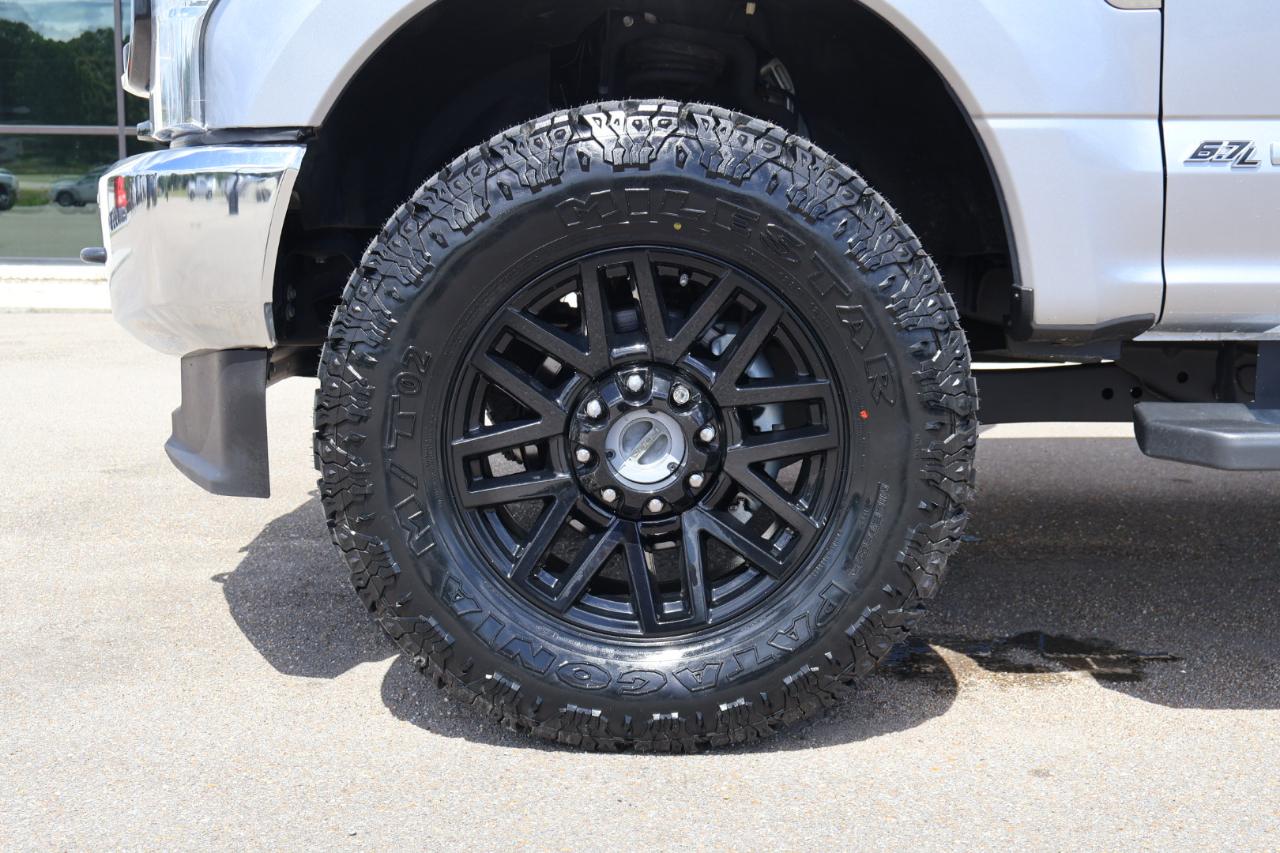 Ford F250SD XLT Crew Cab 4WD 2020