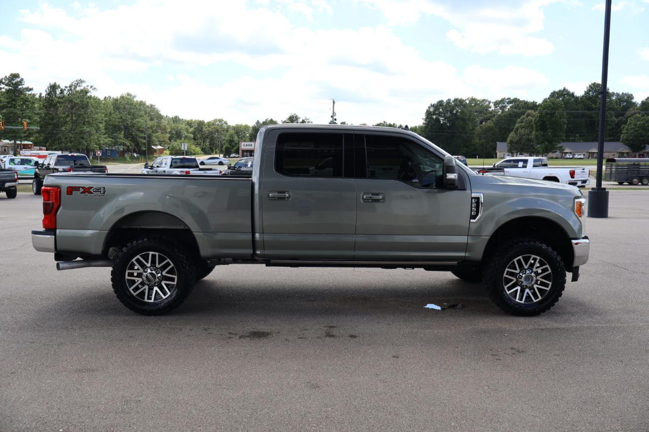 Ford F250SD Lariat Crew Cab 4WD 2019