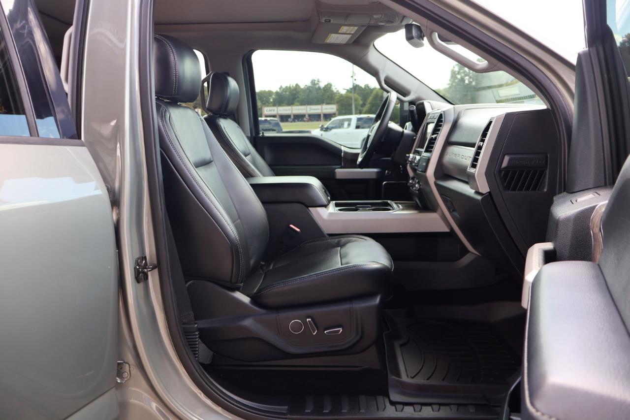 Ford F250SD Lariat Crew Cab 4WD 2019