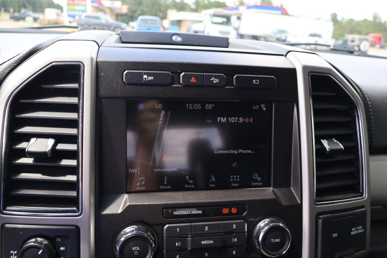 Ford F250SD Lariat Crew Cab 4WD 2019